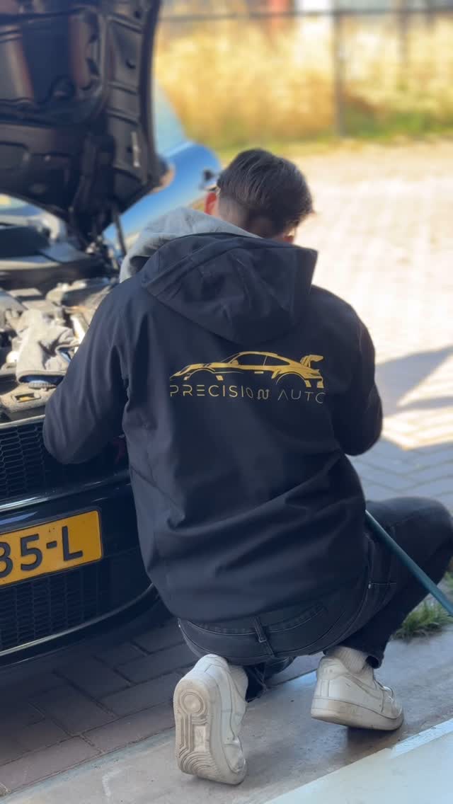 PrecisionAuto aan het werk